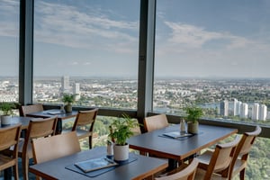 Donauturm_Turm Cafe 1